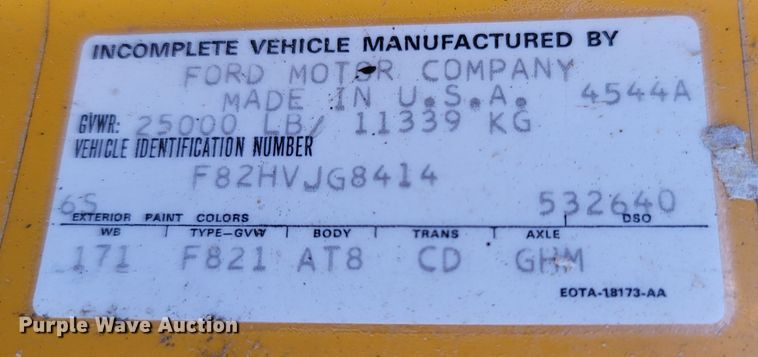 image for item LN9713 1980 Ford  oil distributor truck