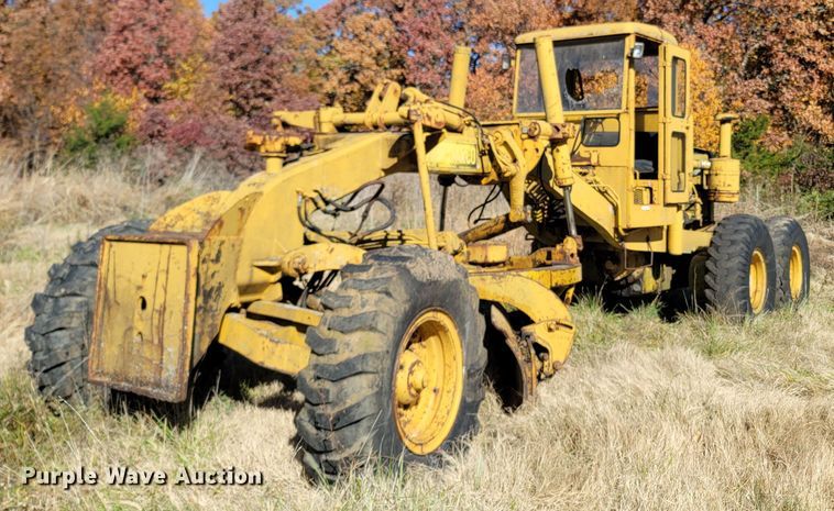 image for item LN9714 Huber-Warco  motor grader