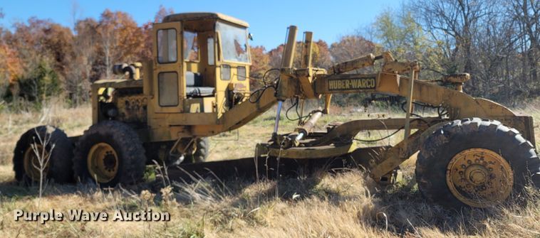 image for item LN9714 Huber-Warco  motor grader