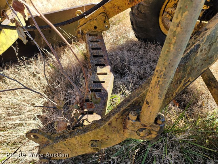 image for item LN9714 Huber-Warco  motor grader