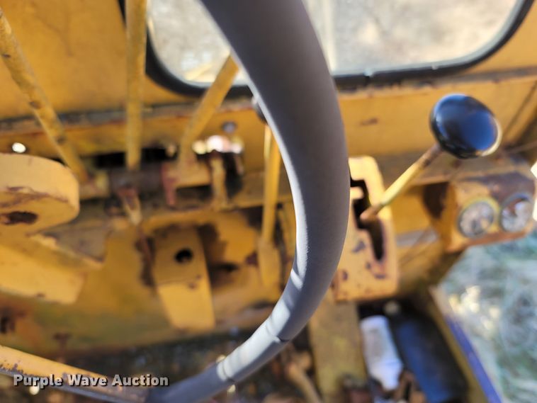 image for item LN9714 Huber-Warco  motor grader