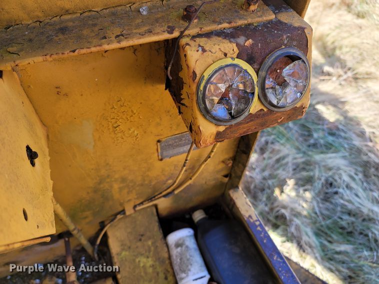 image for item LN9714 Huber-Warco  motor grader