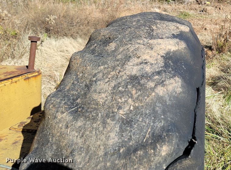 image for item LN9714 Huber-Warco  motor grader