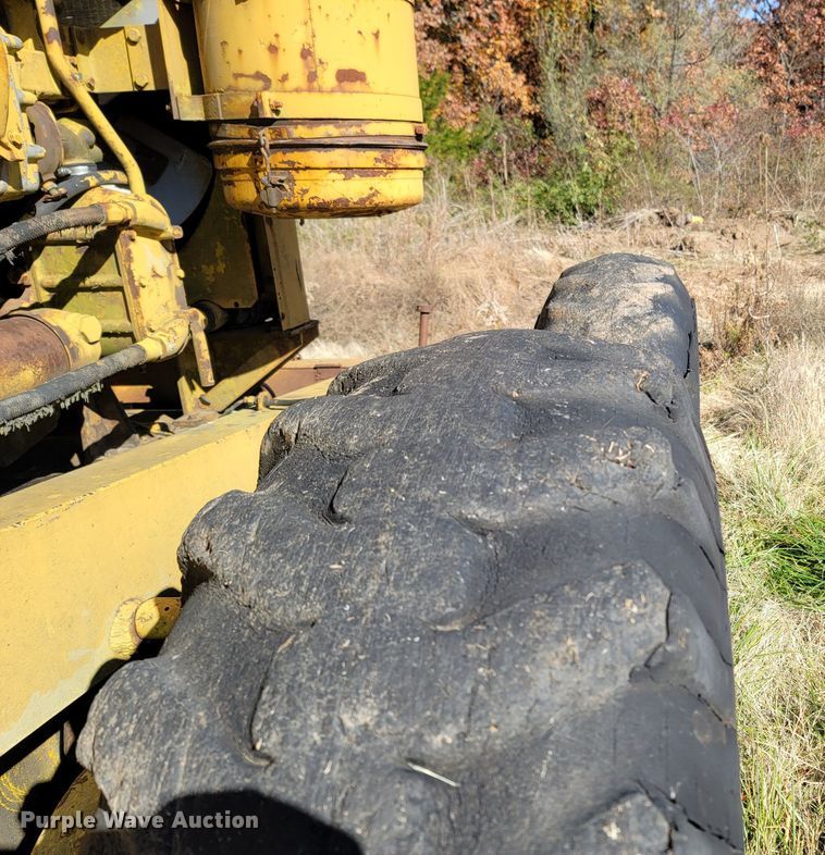 image for item LN9714 Huber-Warco  motor grader