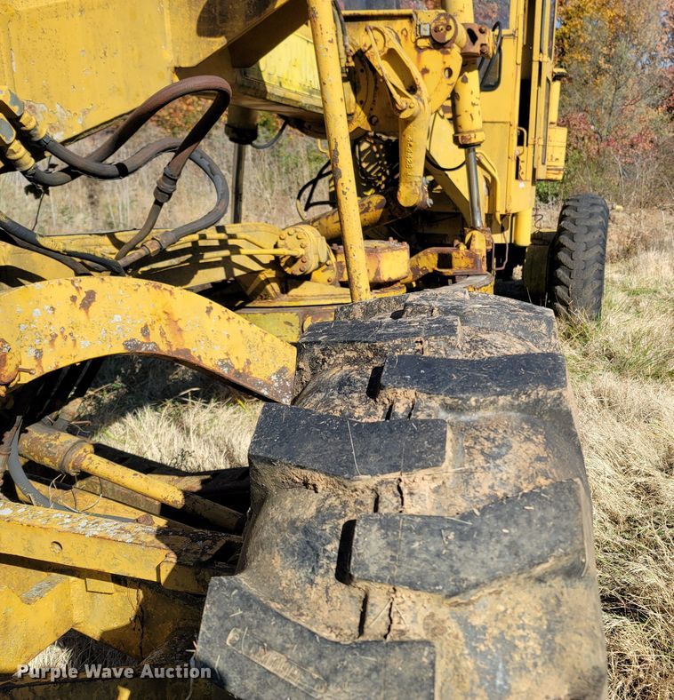 image for item LN9714 Huber-Warco  motor grader