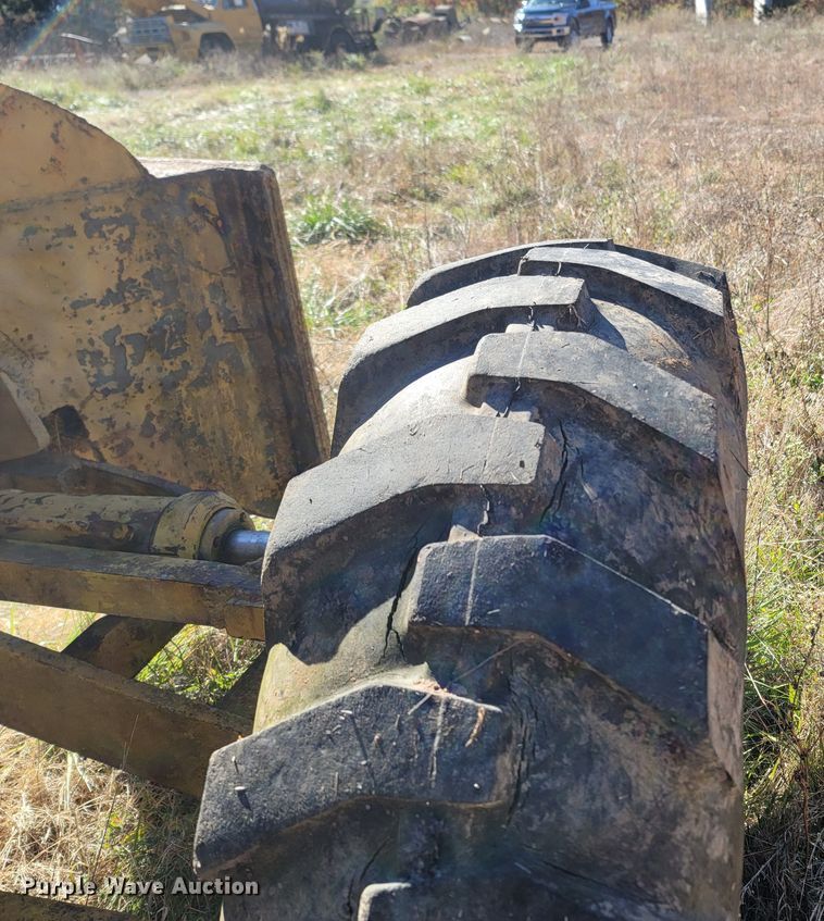 image for item LN9714 Huber-Warco  motor grader