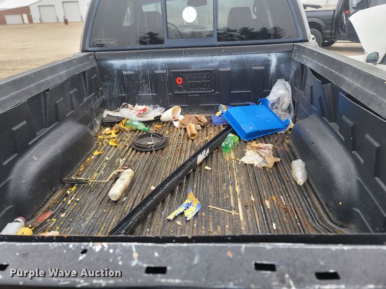 image for item LN9738 2005 Ford F150  SuperCab pickup truck