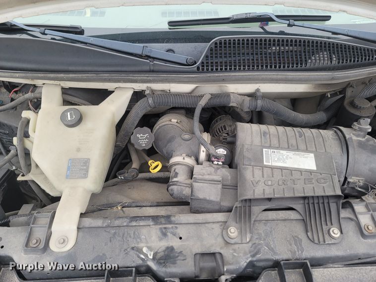 image for item LN9740 2009 Chevrolet Express 2500  van