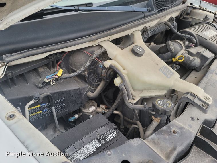 image for item LN9740 2009 Chevrolet Express 2500  van