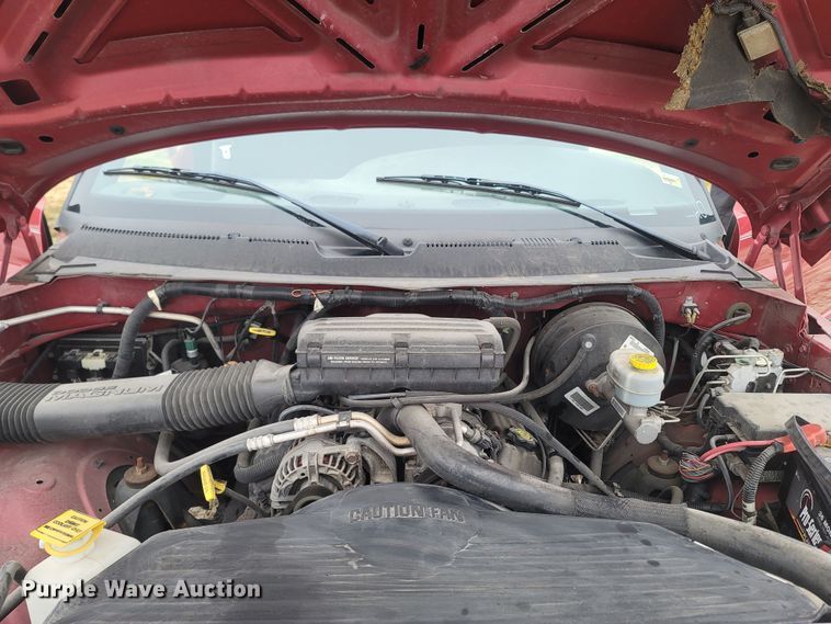 image for item LN9742 1999 Dodge Ram 1500  Club Cab pickup truck