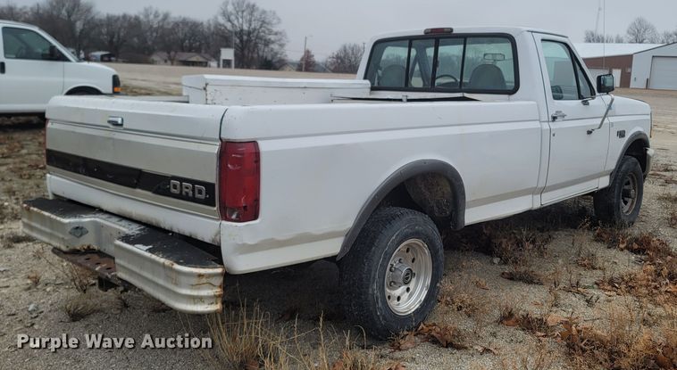 image for item LN9743 1995 Ford F150  pickup truck