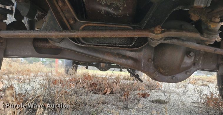 image for item LN9743 1995 Ford F150  pickup truck