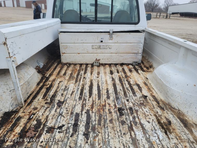 image for item LN9743 1995 Ford F150  pickup truck