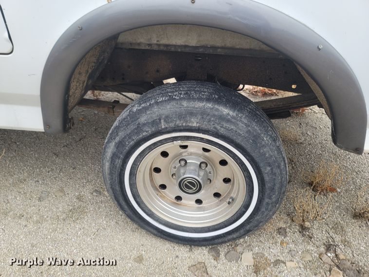 image for item LN9743 1995 Ford F150  pickup truck