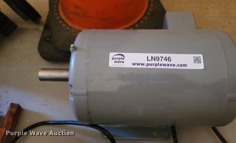 image for item LN9746 Tools