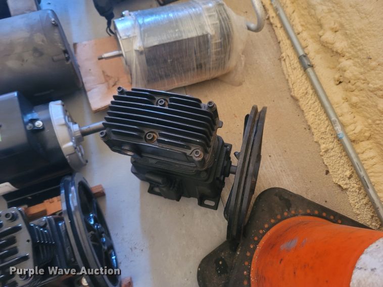 image for item LN9746 Tools