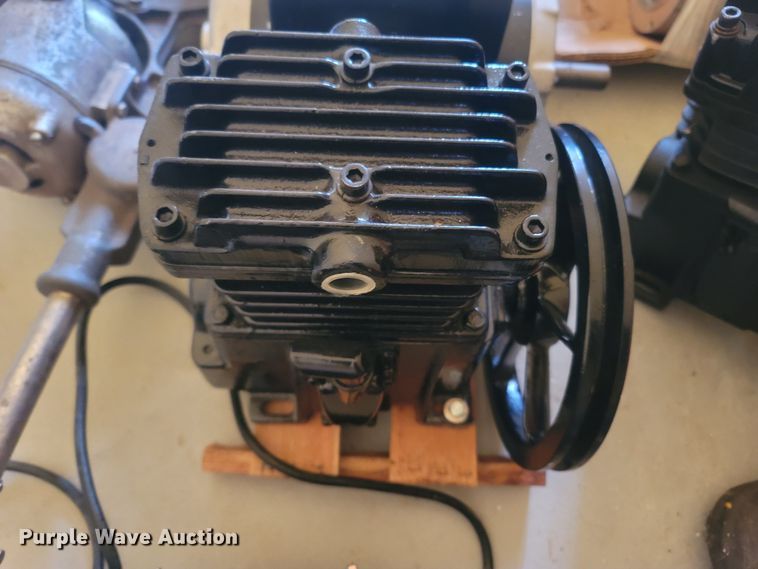 image for item LN9746 Tools