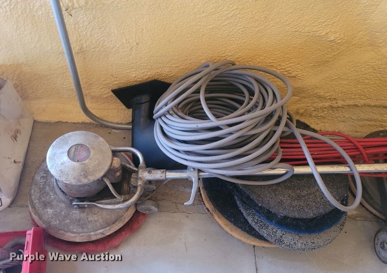 image for item LN9746 Tools