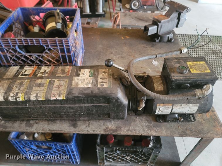 image for item LN9748 Tools