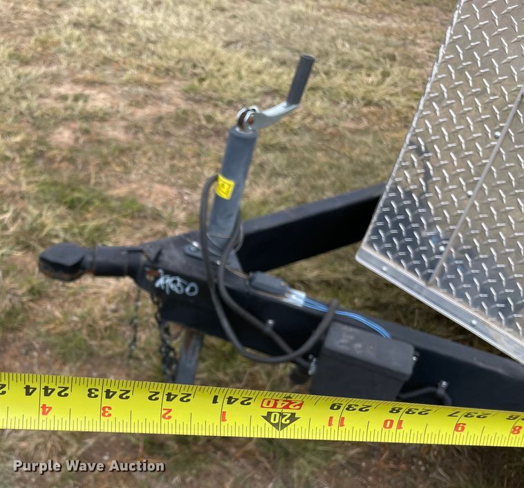 image for item LP9072 2018 Lark  enclosed cargo trailer