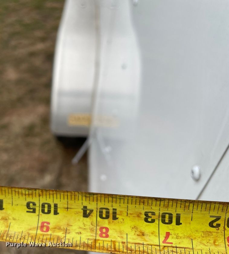 image for item LP9072 2018 Lark  enclosed cargo trailer