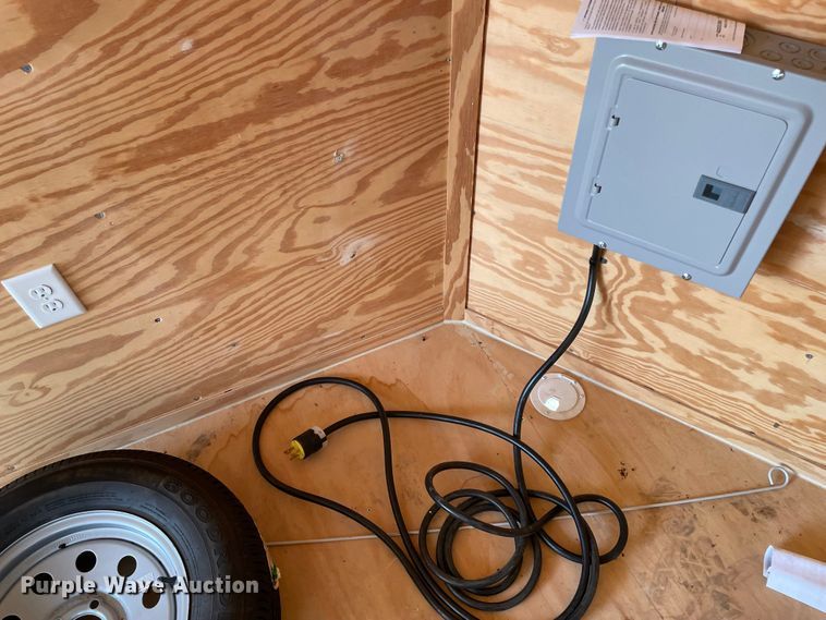 image for item LP9072 2018 Lark  enclosed cargo trailer