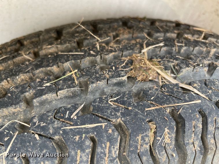 image for item LP9072 2018 Lark  enclosed cargo trailer