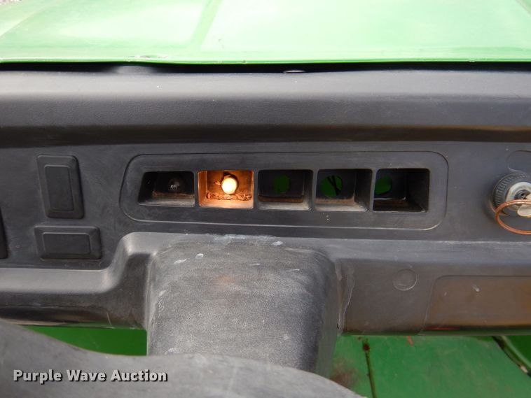 image for item LP9094 1998 John Deere Gator  utility vehicle