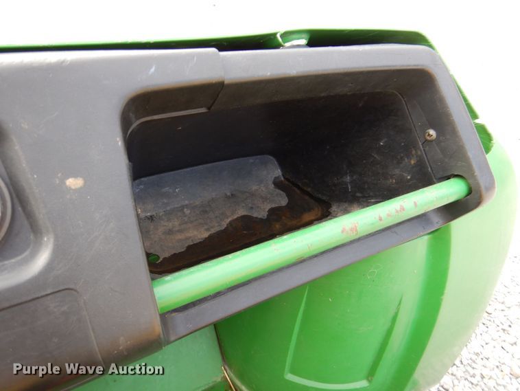 image for item LP9094 1998 John Deere Gator  utility vehicle