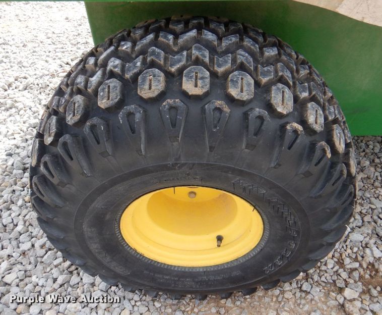 image for item LP9094 1998 John Deere Gator  utility vehicle