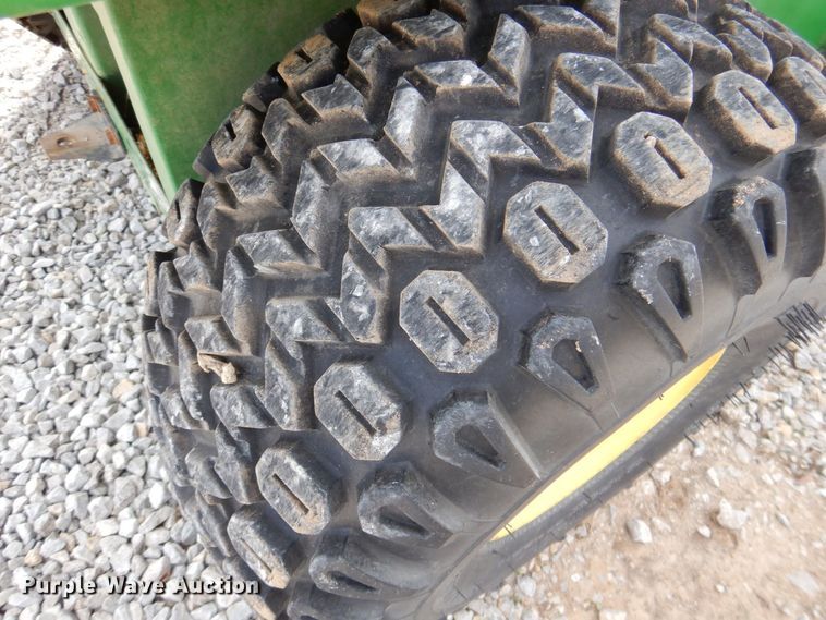 image for item LP9094 1998 John Deere Gator  utility vehicle
