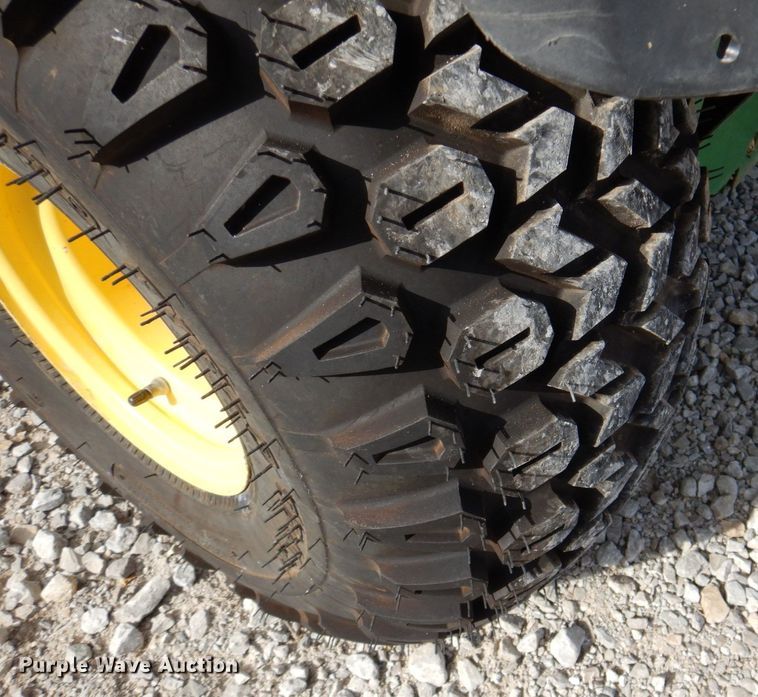 image for item LP9094 1998 John Deere Gator  utility vehicle