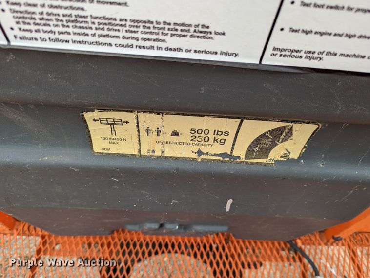 image for item LP9098 2004 JLG 800AJ  boom lift