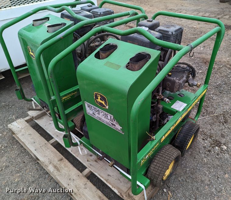 image for item LP9114 2010 John Deere AC-3500GHH  pressure washer