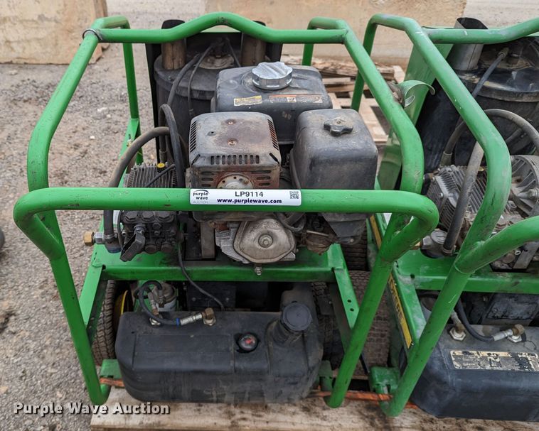 image for item LP9114 2010 John Deere AC-3500GHH  pressure washer