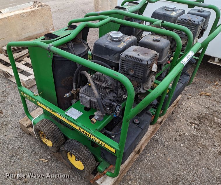image for item LP9114 2010 John Deere AC-3500GHH  pressure washer
