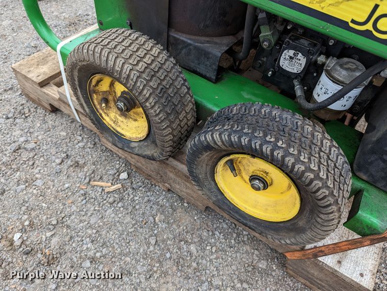image for item LP9114 2010 John Deere AC-3500GHH  pressure washer
