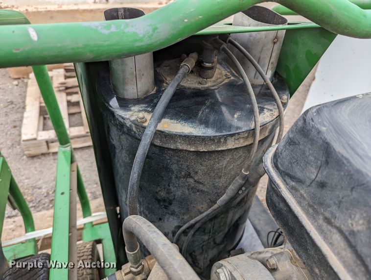 image for item LP9115 2012 John Deere AC-3500GHH  pressure washer