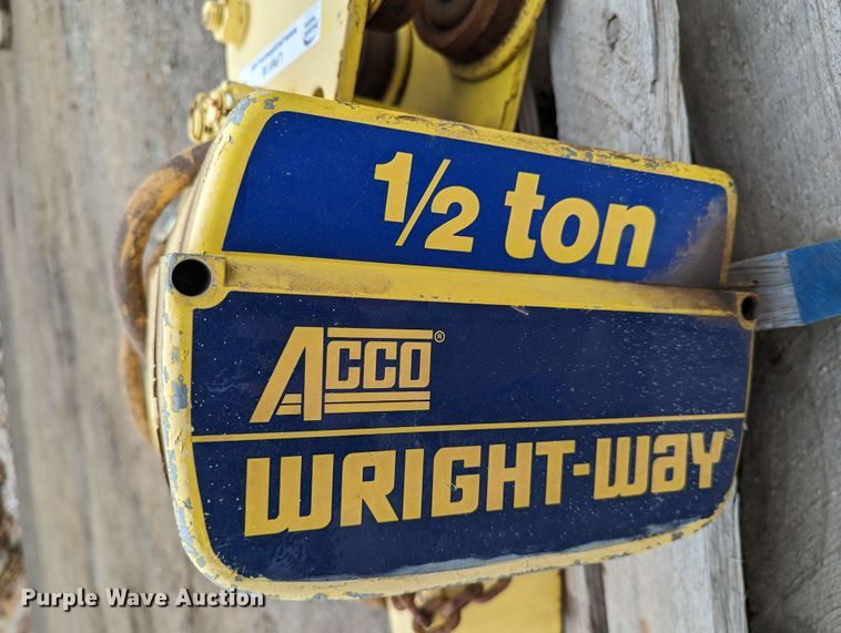 image for item LP9116 Acco Wright-Way  hoist