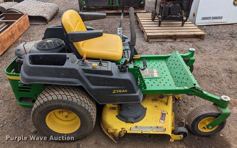 image for item LP9119 2015 John Deere Z525E  ZTR lawn mower