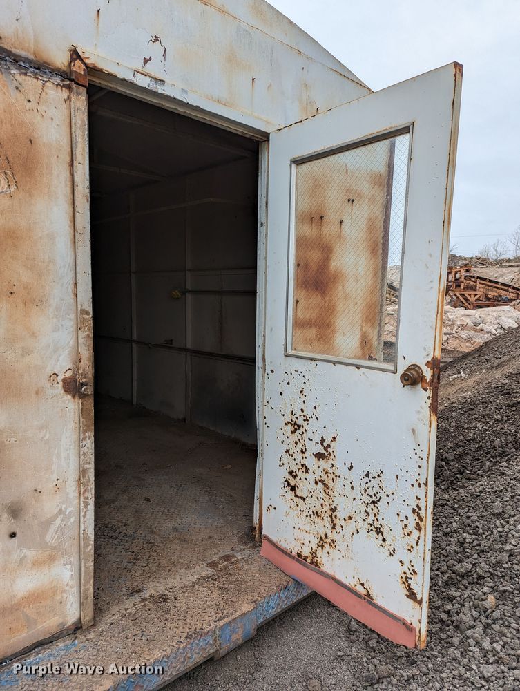 image for item LP9121 Jobsite doghouse office