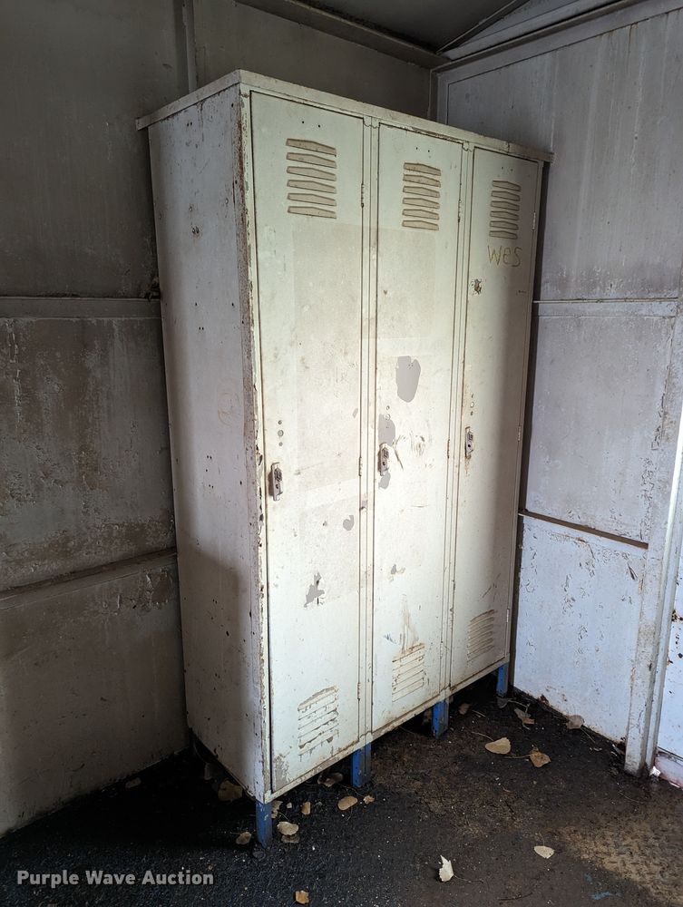 image for item LP9121 Jobsite doghouse office