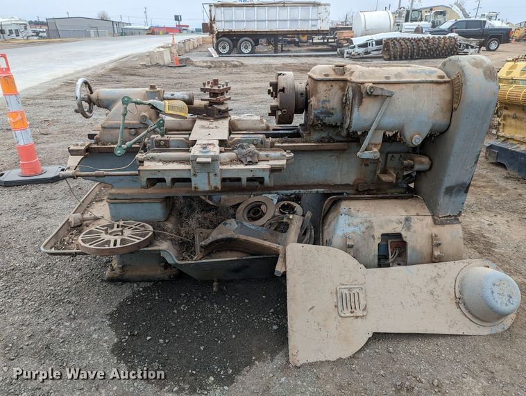 image for item LP9125 1939 Monarch C  18" lathe
