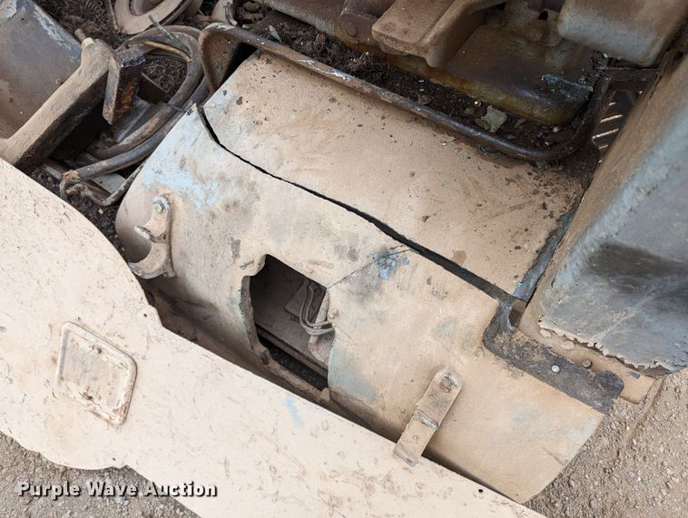 image for item LP9125 1939 Monarch C  18" lathe