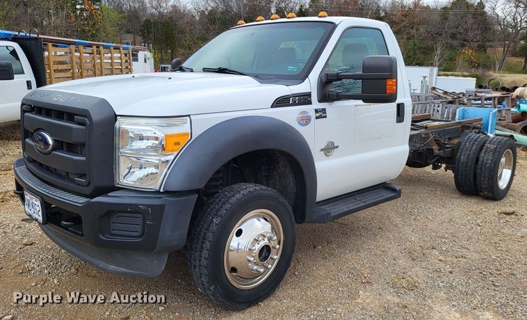 image for item LR9089 2012 Ford F550 Super Duty XL  truck cab and chassis