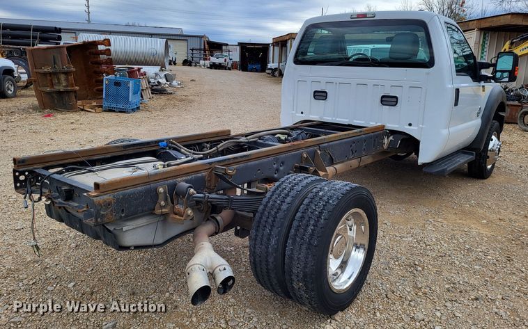 image for item LR9089 2012 Ford F550 Super Duty XL  truck cab and chassis