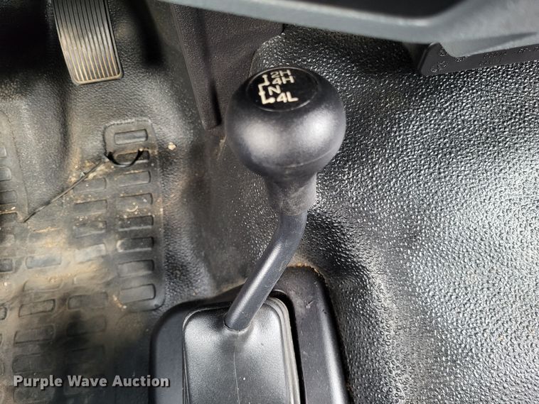 image for item LR9089 2012 Ford F550 Super Duty XL  truck cab and chassis