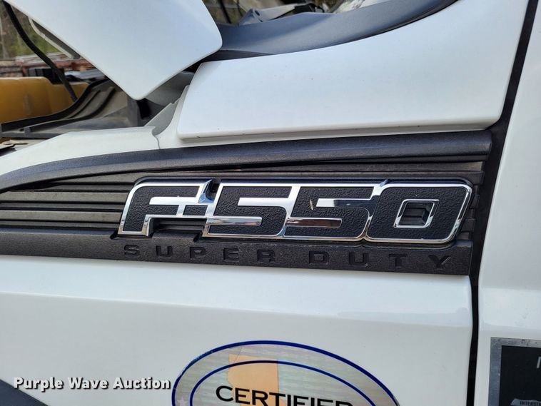 image for item LR9089 2012 Ford F550 Super Duty XL  truck cab and chassis