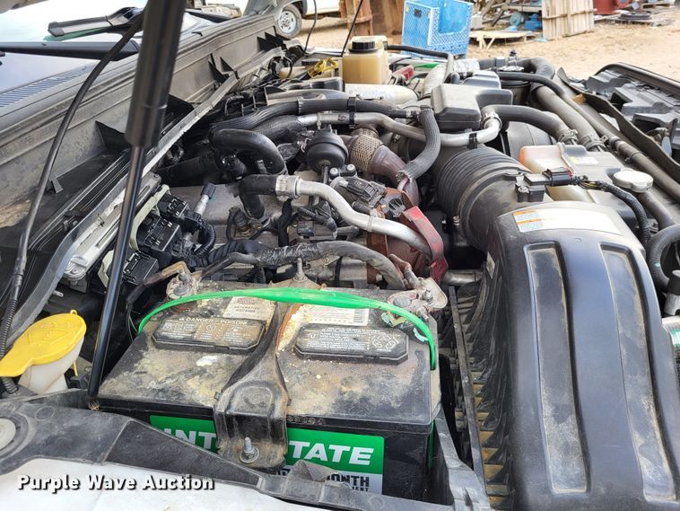 image for item LR9089 2012 Ford F550 Super Duty XL  truck cab and chassis