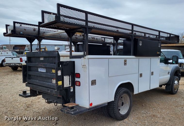 image for item LR9090 2012 Ford F550 Super Duty XL  utility / service truck